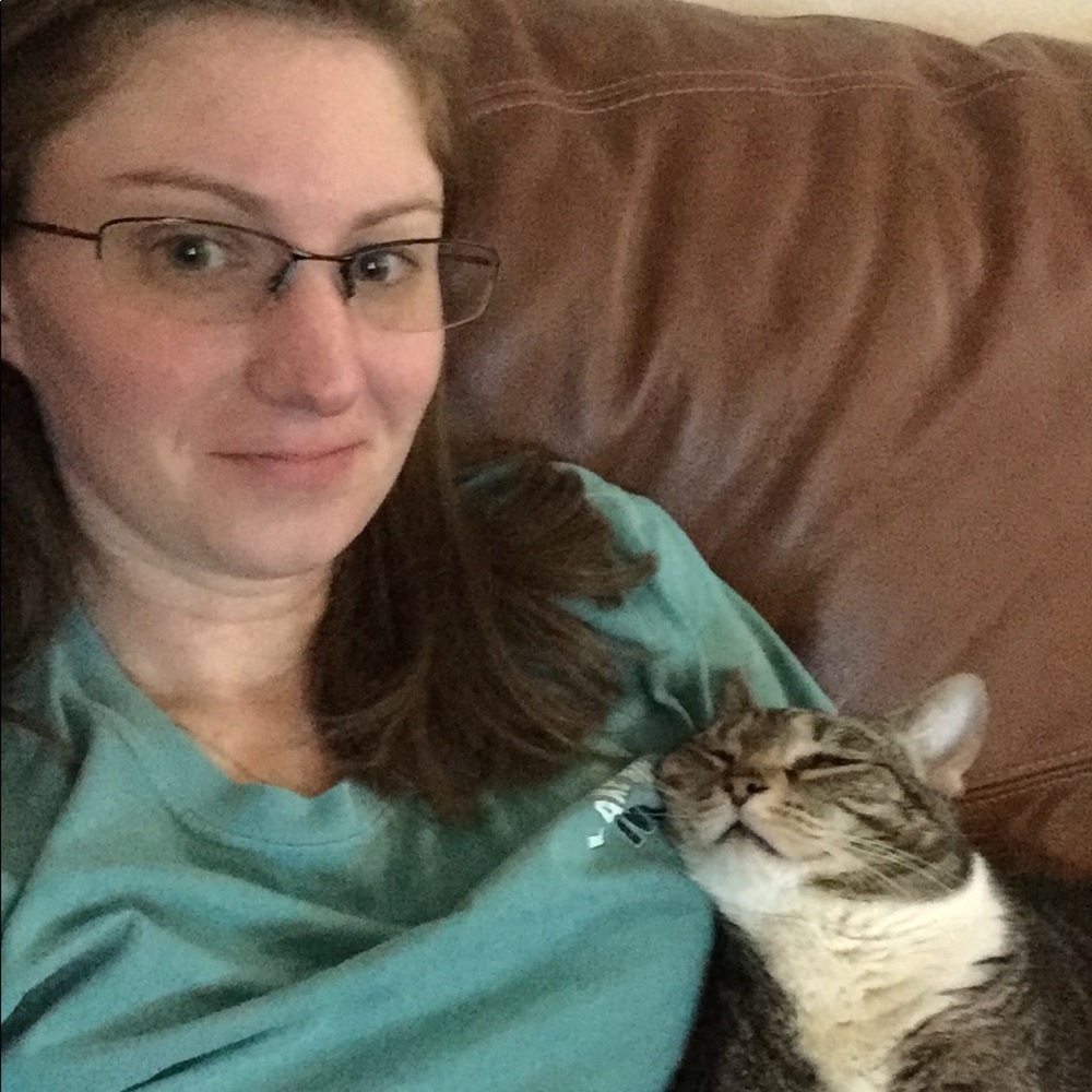 Meet your Posher, Amanda